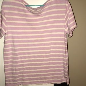 Super comfy! Worn once old navy tee